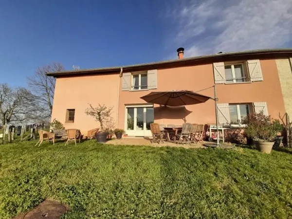 MAISON EYZIN PINET - 5 pièce(s)
