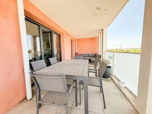 Appartement 3 pièces meublé avec terrasse Aix-en-Provence La Duranne