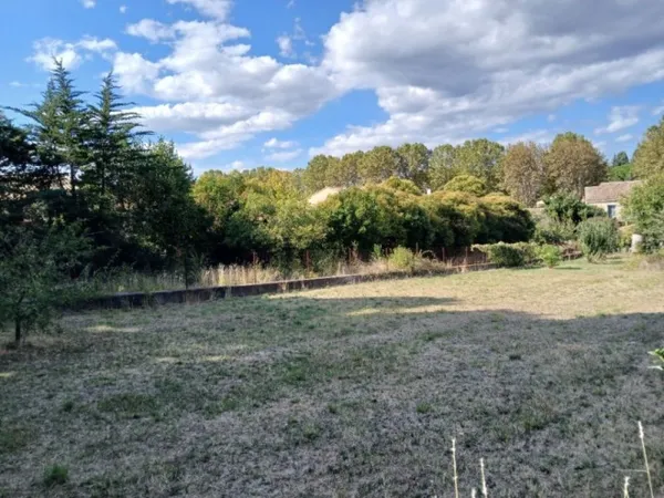 Terrain 489 m²