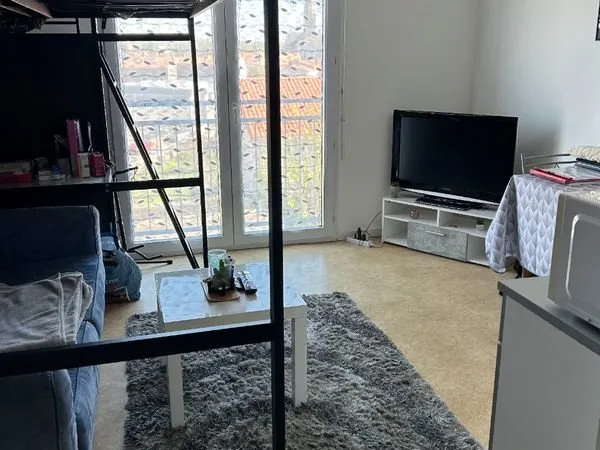 Studio Étudiant