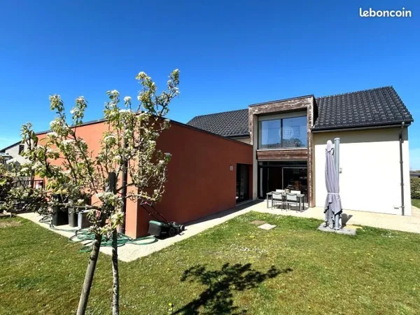 Pavillon 5 pièces 157 m²