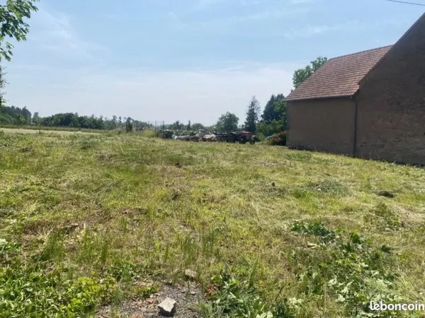 Vends très beau terrain constructible et viabilisé