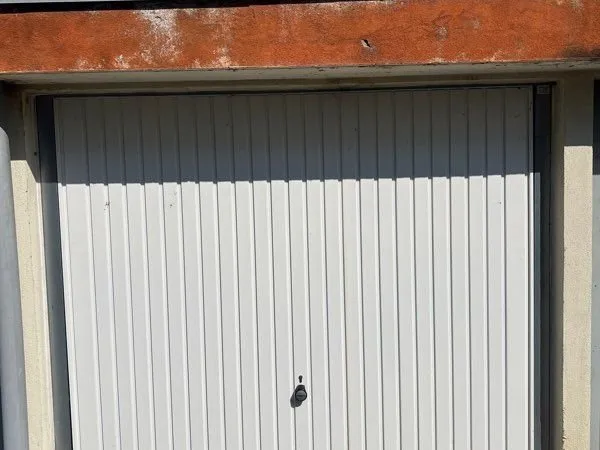 Garage / box