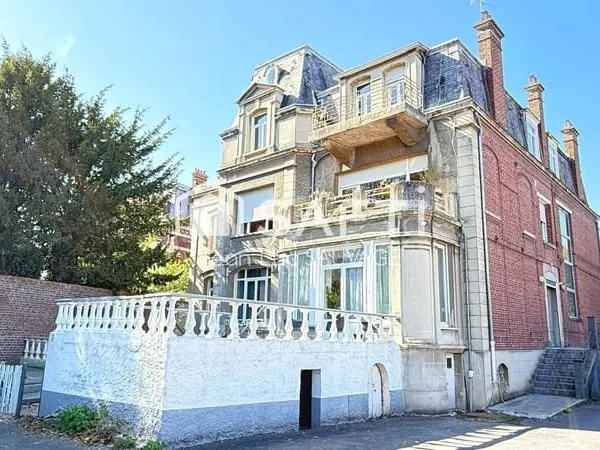 Imm. de rapport - 8 apt loués - Renta brute : 10 %