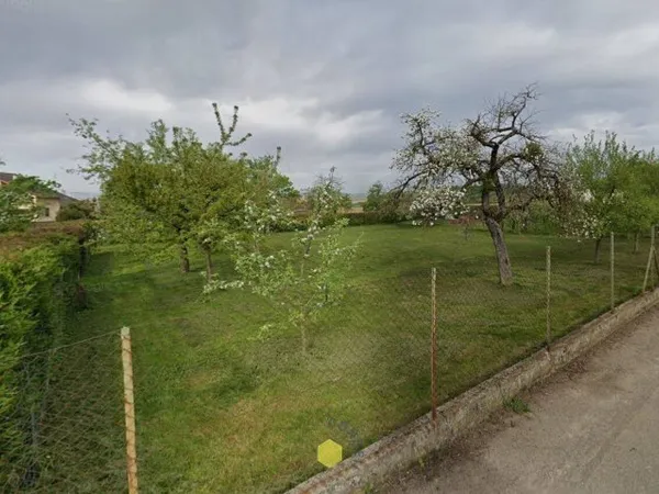 Terrain constructible 800 m²