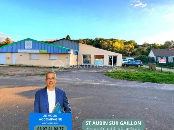 Local commercial 780 m²