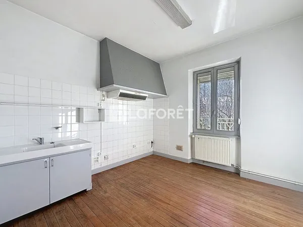 Appartement 3 pièces 77 m²