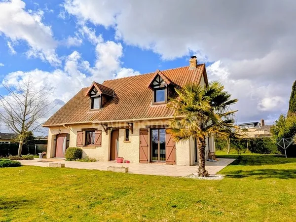 Maison à vendre 7 pièces SAINT JEAN DE FOLLEVILLE (76)