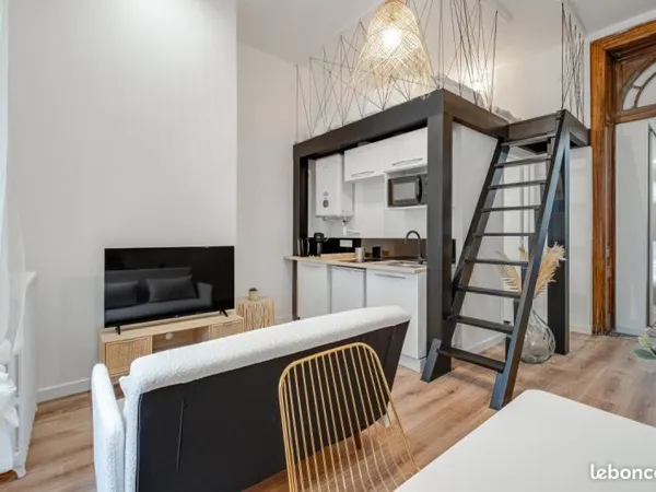 Studio 1 pièce 26 m²