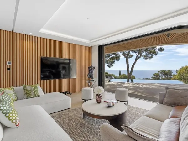 LOCATION SAISONNIÈRE - LES ISSAMBRES - PROXIMITÉ PLAGE - 5 CHAMBRES