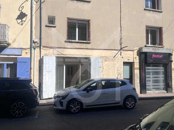 Local commercial / professionnel 35 m2 Peyrolles-en-Provence
