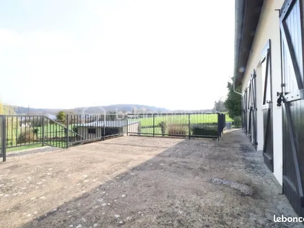 Maison 8 pièces 175 m²