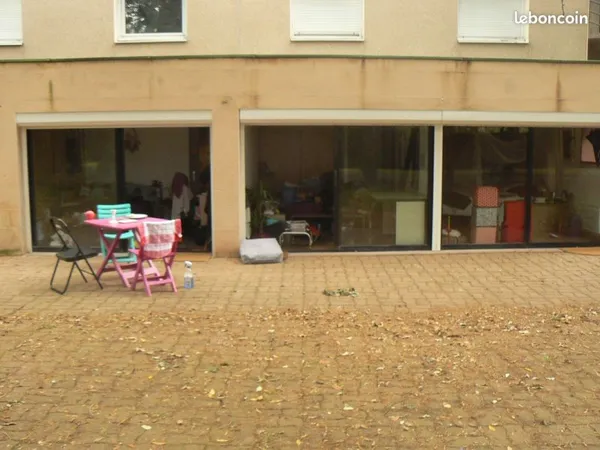 1chambre se libère dans une coloc à 3