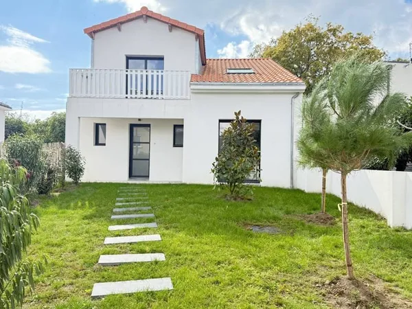 Maison 6 pièces 156 m²