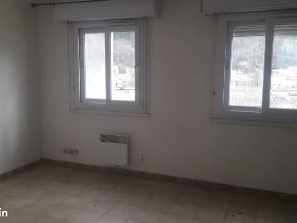 Studio DIGNE LES BAINS