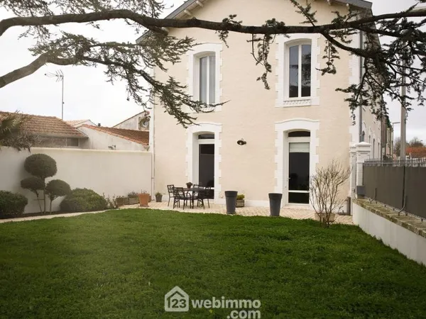 Maison bourgeoise - 163m² - Nieul-sur-Mer