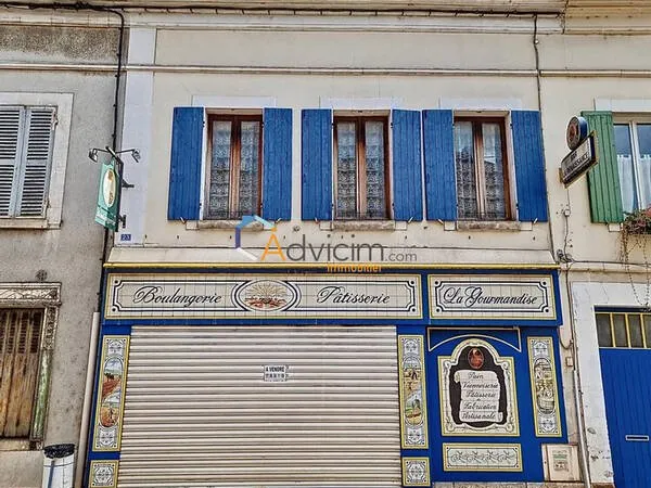 Commerce 7 pièces 216 m²