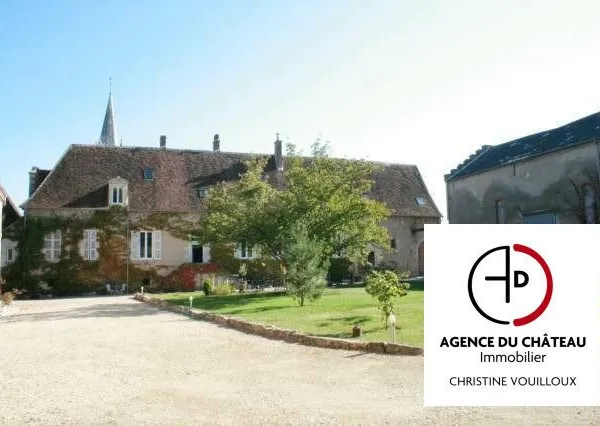 ANCIENNES DÉPENDANCES DE CHÂTEAU DU XVII EME SIECL