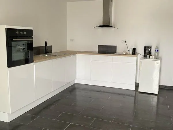 Maison Location Maen Roch 3p 80m² 705€