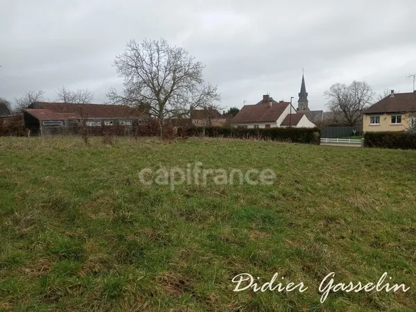 Terrain à vendre SAINT HILAIRE SUR ERRE (61)