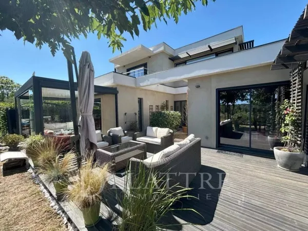 Villa 5 pièces 120 m²