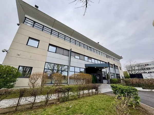 Bureaux 550 m²