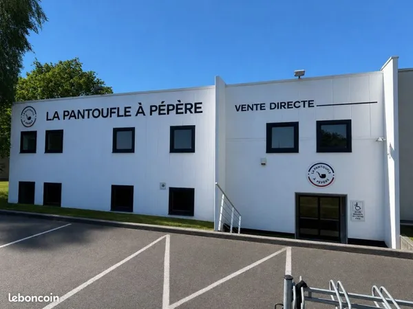 Bâtiment Commercial