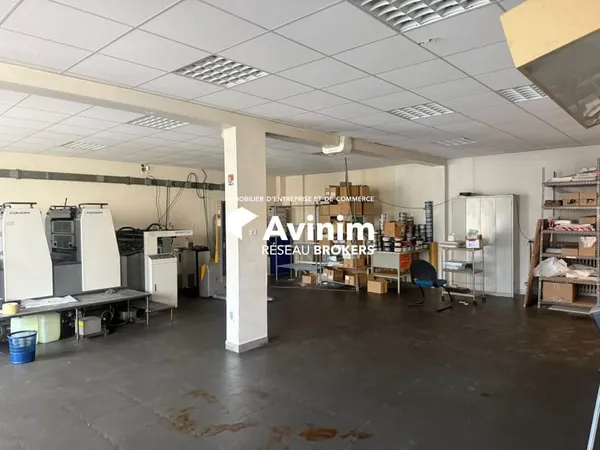 Immeuble industriel 346 m²