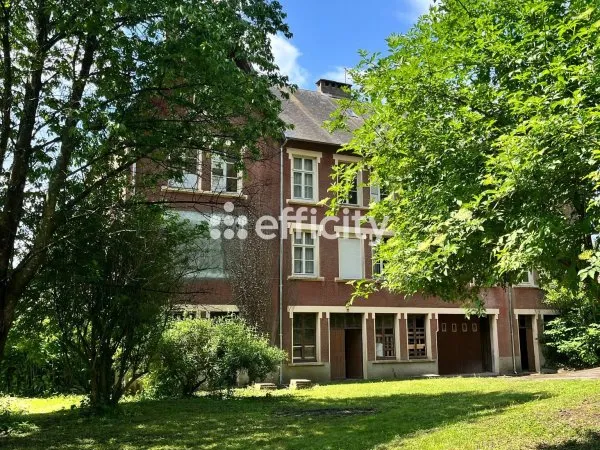 Immeuble 1000 m²
