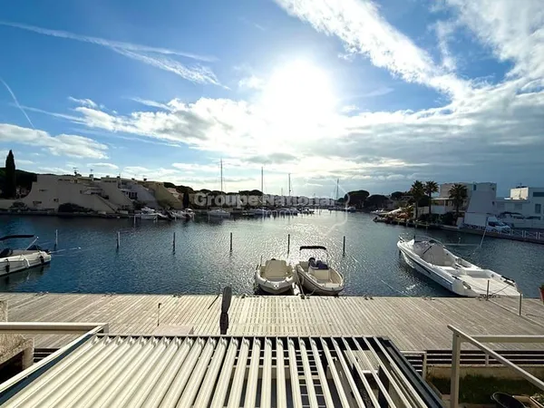 Magnifique marina P3 lumineuse