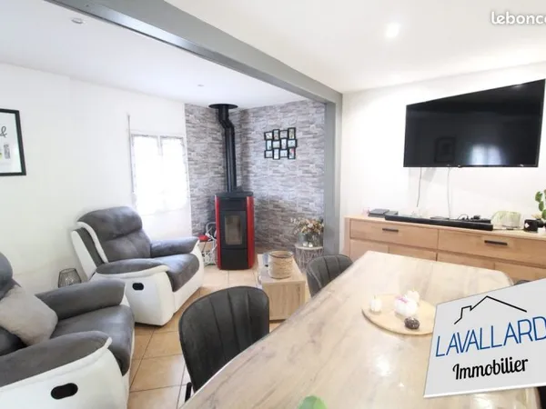 Maison 4 pièces 77 m²