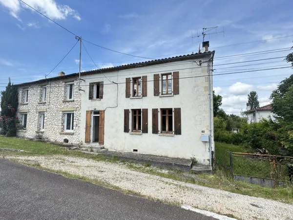 MAISON A RENOVER AVEC TERRAIN