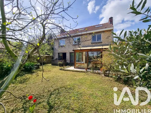 Maison 10 pièces 189 m²