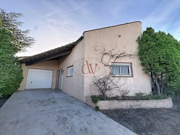 VILLA 4 FACES DE PLAIN PIED