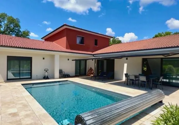 Maison de luxe 8 pièces 266 m²