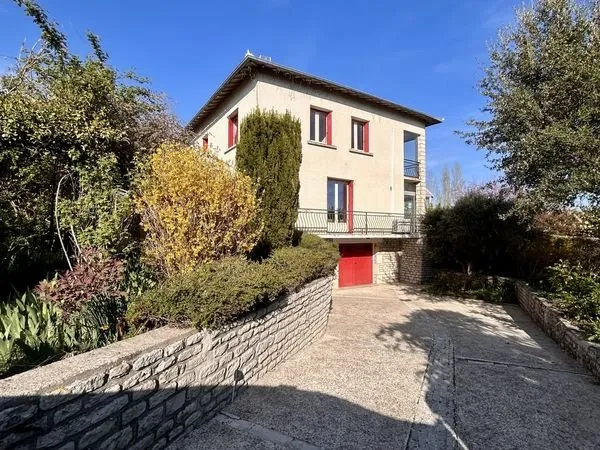 Maison 6 pièces 175 m²