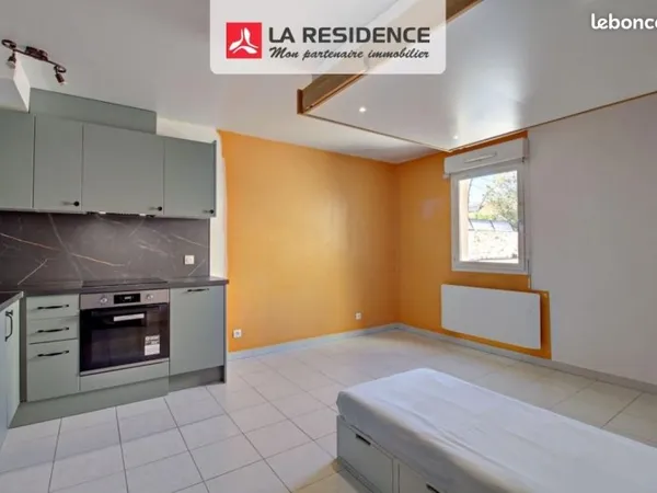 Studio 1 pièce 23 m²