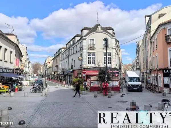 Local commercial 258 m²