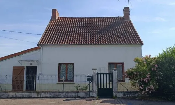 PAVILLON SUR SOUS-SOL AVEC JOLI JARDIN ACTUELLEMENT LOUE