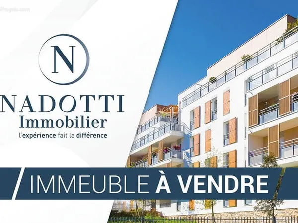 A vendre, proche Coustellet immeuble de rapport de 5 lots