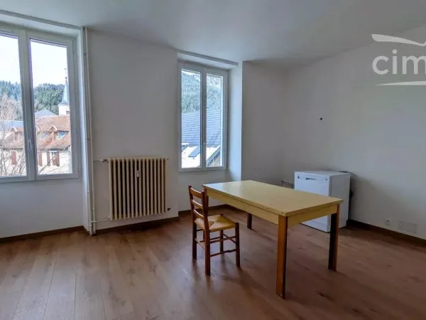 Appartement 2 chambres centre village vue Grand Som