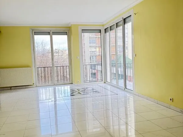 Grand Appartement