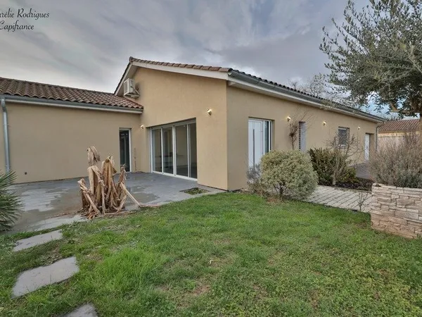 Maison à vendre 5 pièces LA CHAPELLE DE GUINCHAY (71)