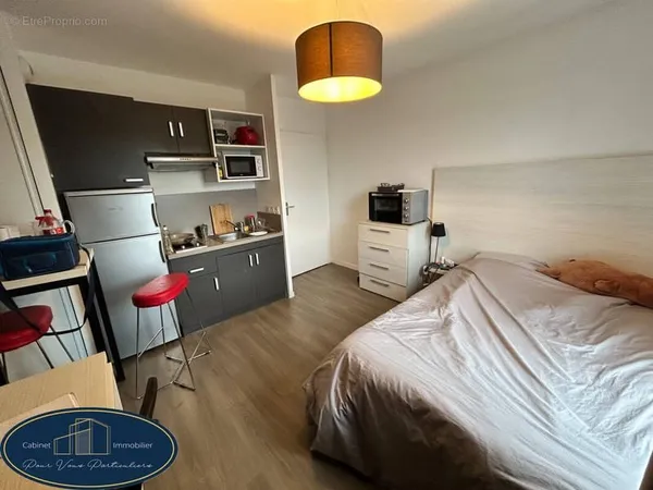 Studio 1 pièce 22 m²
