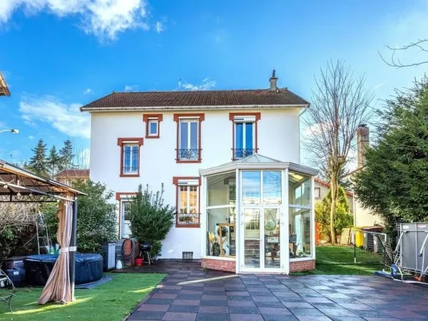 Maison 5 pièces 190 m²