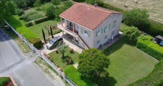Villa 5 pièces 150 m²