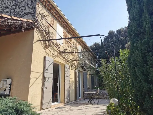 Villa 6 pièces 165 m²