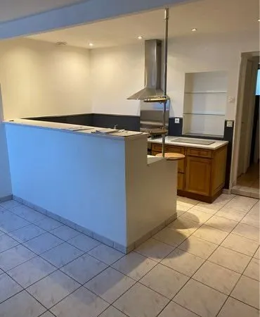 Maison 3 pièces 65m 2 locations