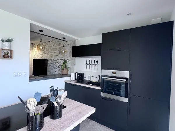 Longère rénovée - 127 M2 - terrain 1120 M2 - Loire Authion