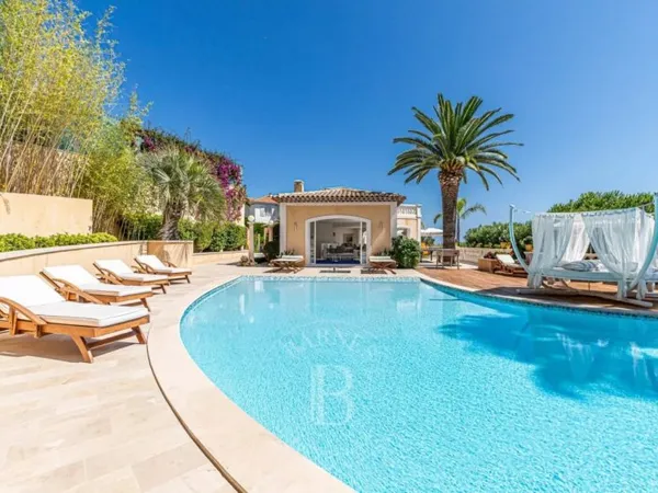 HAUTEURS DE CANNES - VILLA VUE MER - 7 CHAMBRES